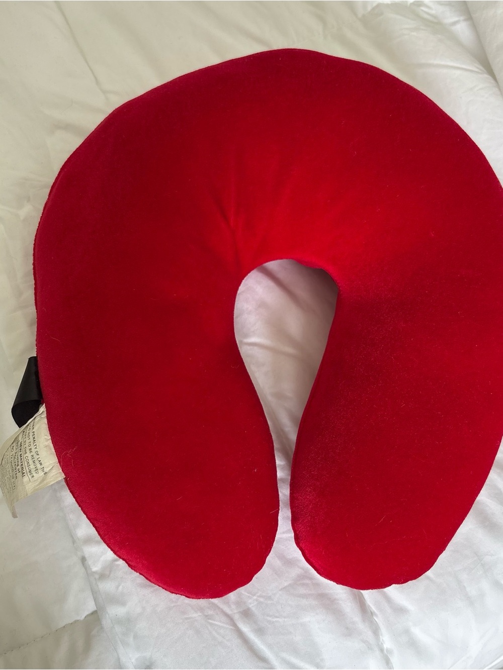 Red U-Shaped Travel Neck Pillow – Soft Polyester